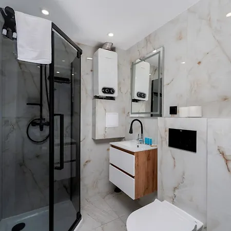 Sereno Vista By Bookinghost Apartamento