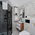 Sereno Vista By Bookinghost Apartman