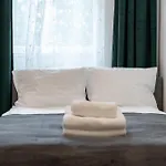 Sereno Vista By Bookinghost Apartman *