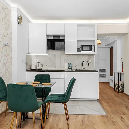 Sereno Vista By Bookinghost Apartman